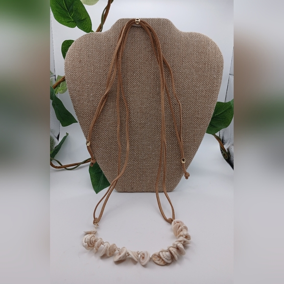 Free People Suede Belly Chain / Necklace Shells NWT - Picture 13 of 16